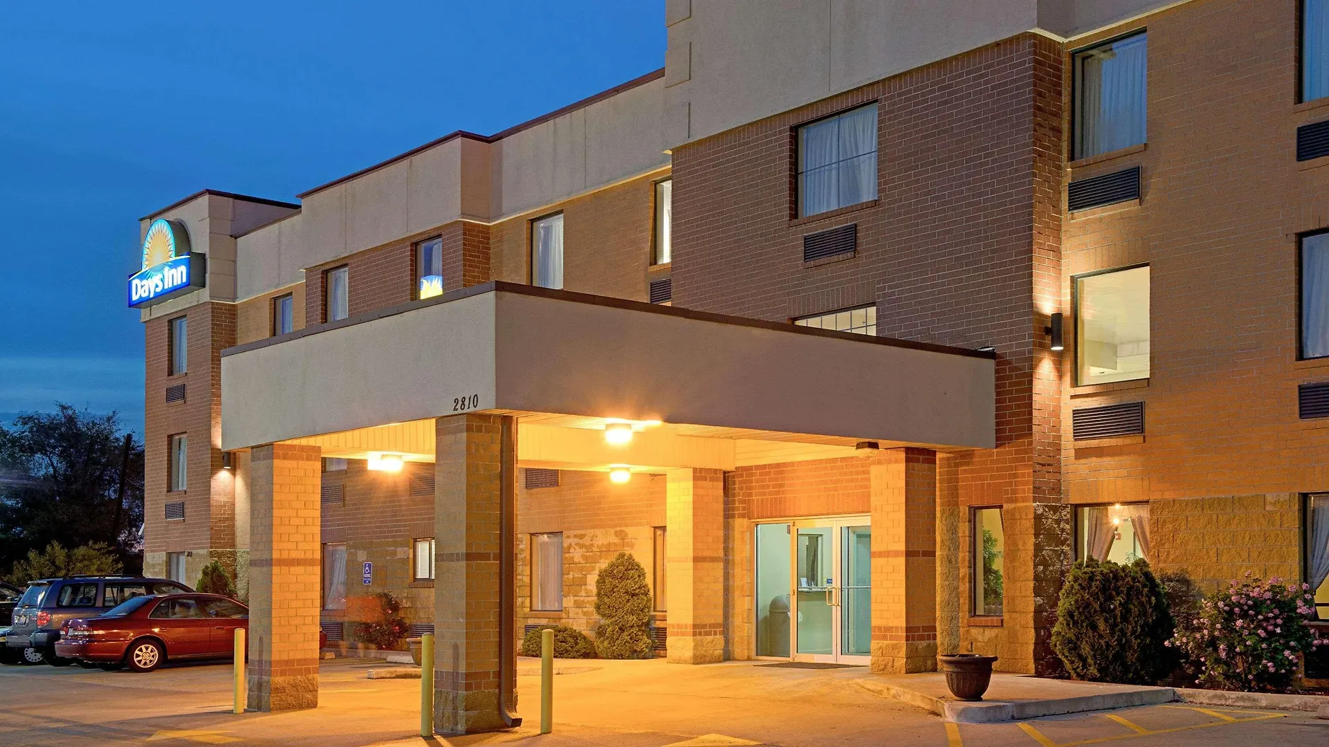 Days Inn By Wyndham Downtown St. Louis Hotel Saint Louis